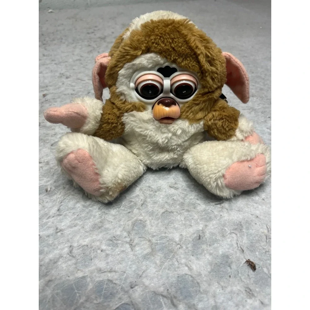 Vintage 1999 Tiger Electronics Gremlins Gizmo Furby Interactive Plush untested